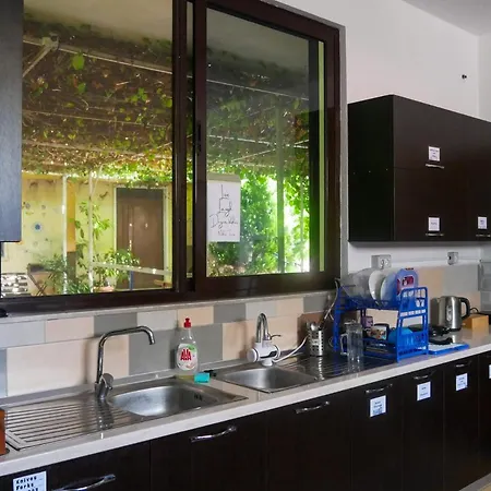 旅馆 The Galley Party Shkodër