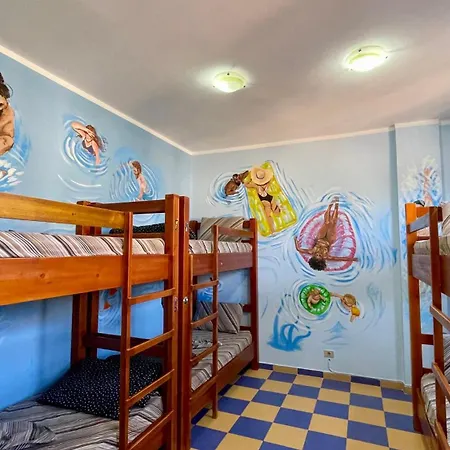 The Galley Party Hostel Shkodër